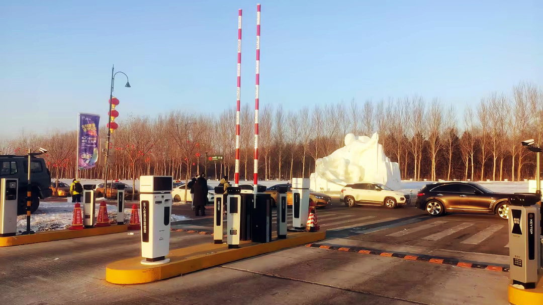 “爾濱”強勢出圈，科拓智慧停車(chē)助力多個(gè)景區迎接“八方來(lái)客”